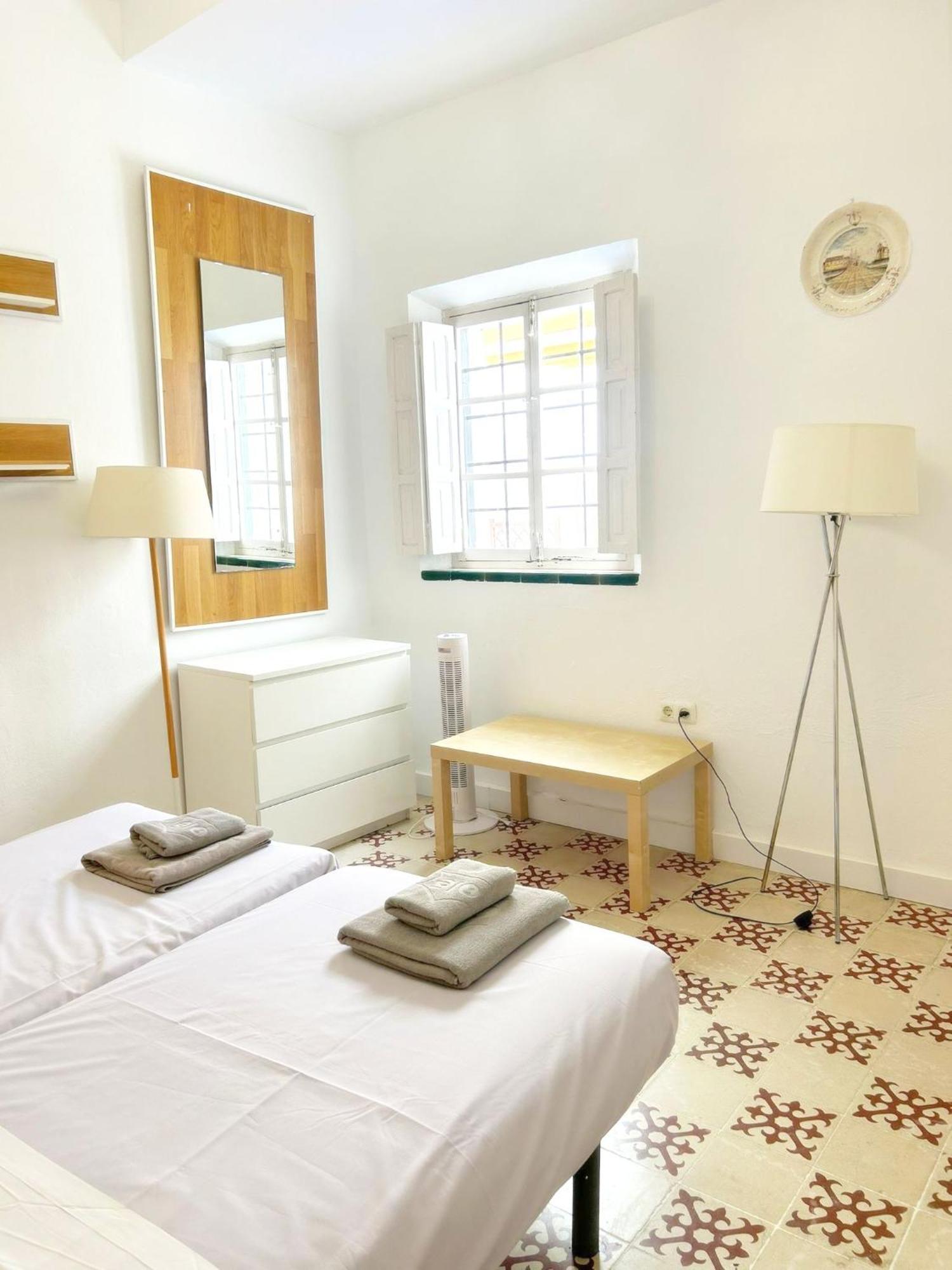 Plaza De Santa Cruz Apartment Sevilla Bagian luar foto