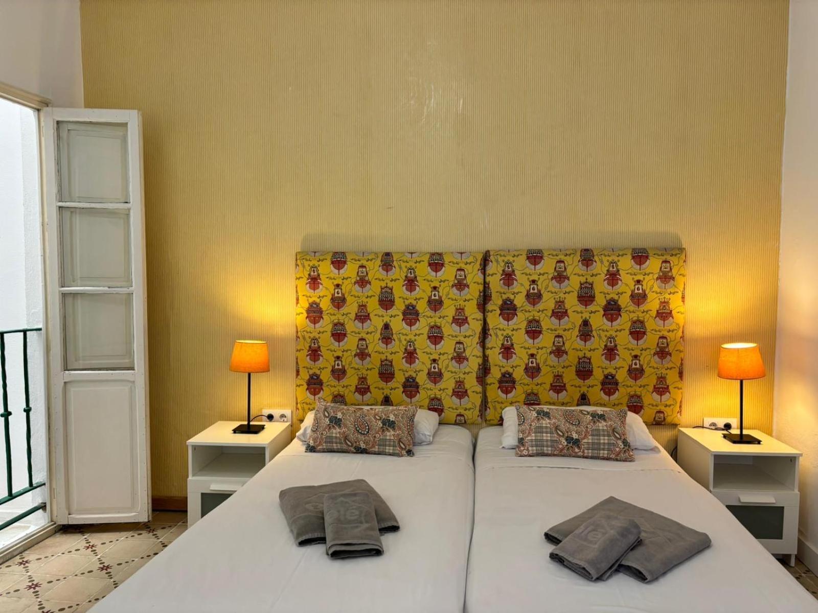 Plaza De Santa Cruz Apartment Sevilla Bagian luar foto