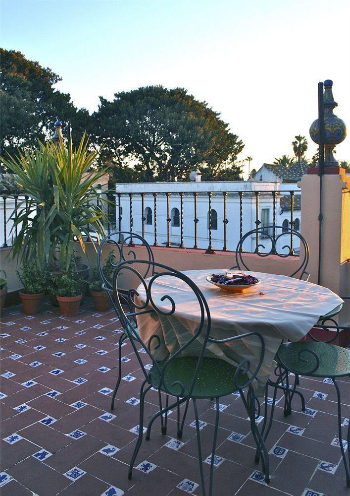 Plaza De Santa Cruz Apartment Sevilla Bagian luar foto